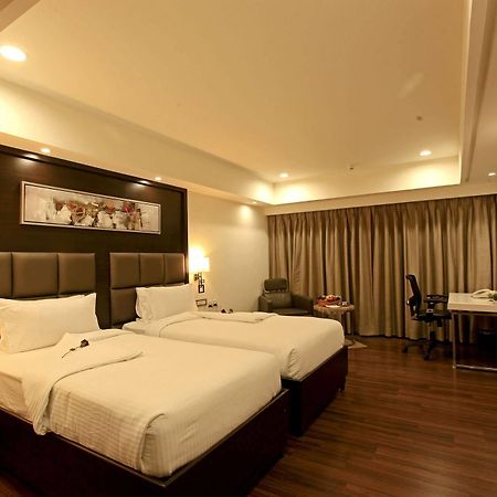 Goutham Grand Hotel - Tenali Vijayawāda 外观 照片