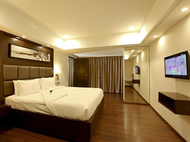 Goutham Grand Hotel - Tenali Vijayawāda 外观 照片